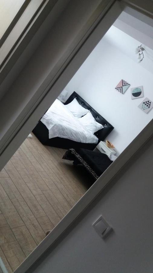 Апартаменты Cazare Apartament Rasnov Экстерьер фото