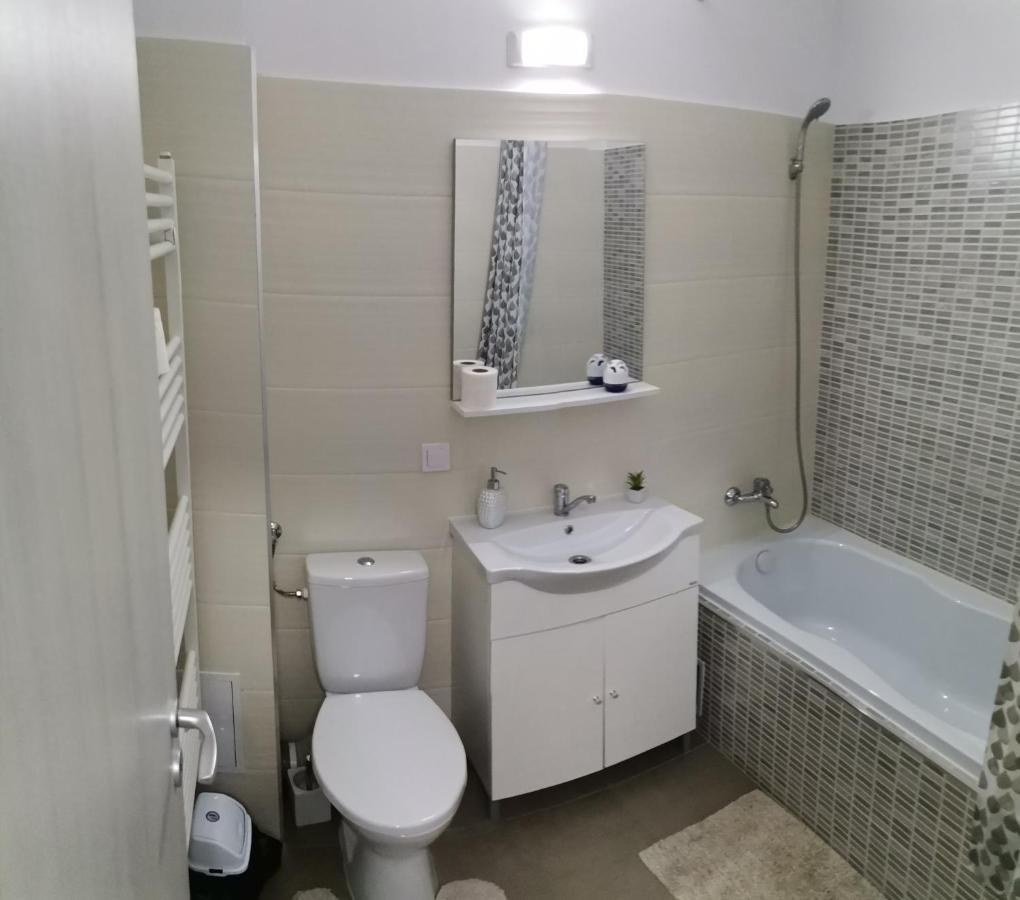 Апартаменты Cazare Apartament Rasnov Экстерьер фото